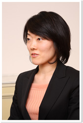 西村 由美子